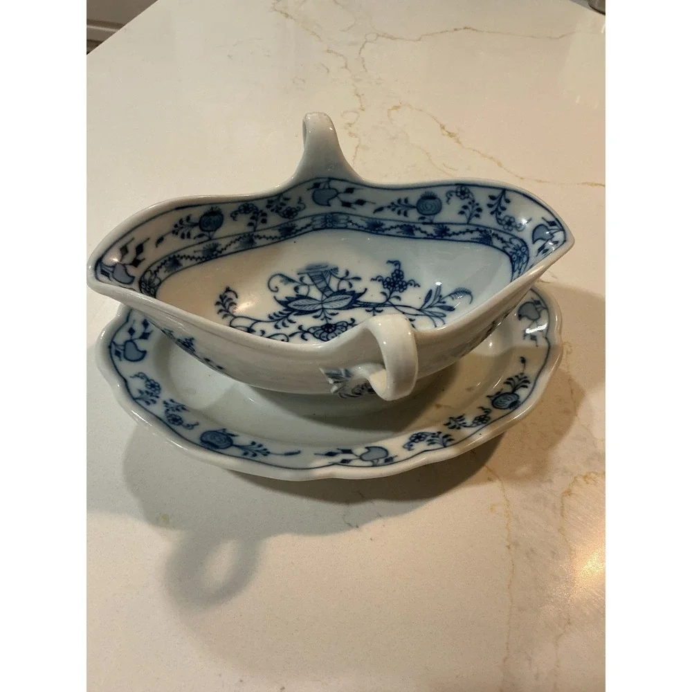 Vintage Blue Onion Porcelain Gravy Boat Attached Underplate Double Handle 9 inch